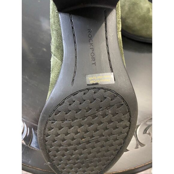 9 1/2, Rockport Cobb Hill ankle boots in green suede. Purchased but never worn. - Picture 8 of 12
